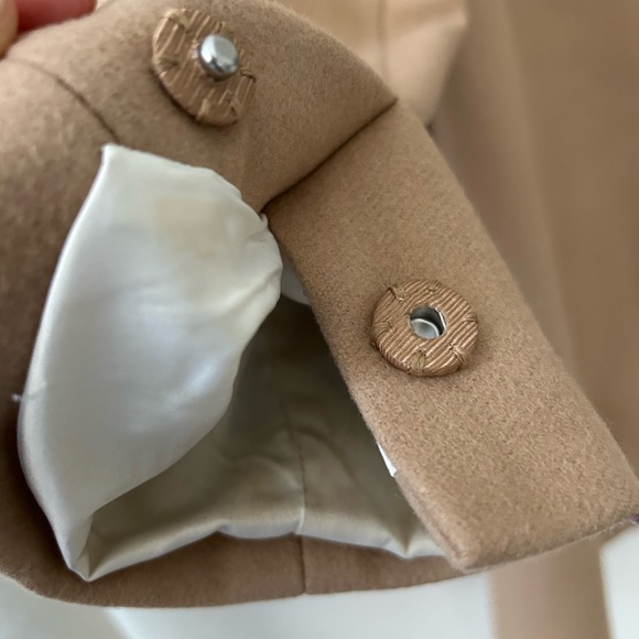 Banana republic wool camel coat - Picture 5 of 8